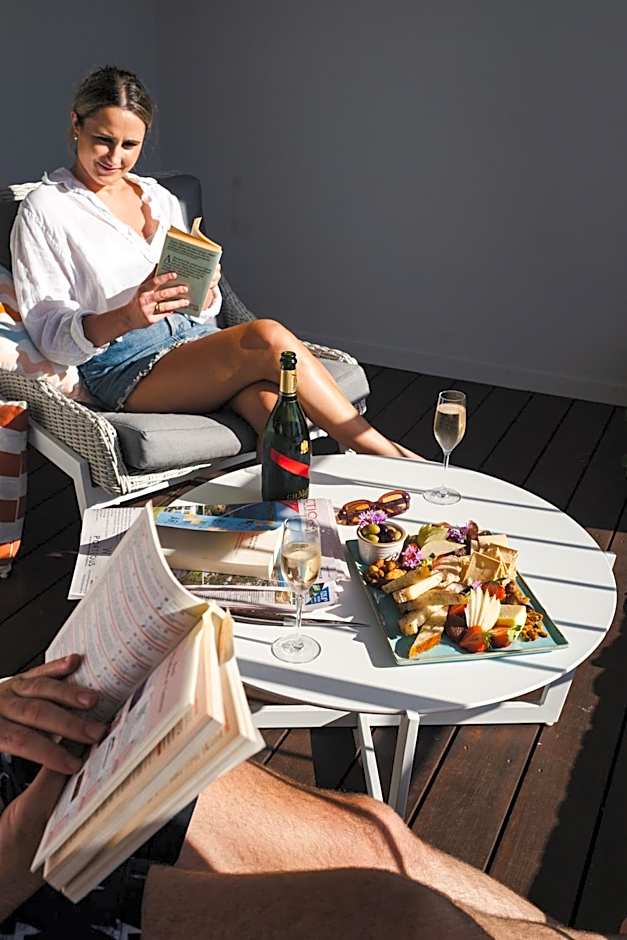 Cottesloe Beach Hotel