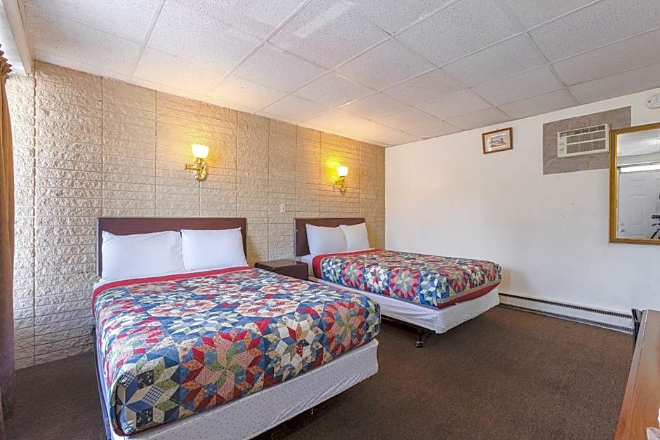 Photo 1 of 8 of 2 Double Beds