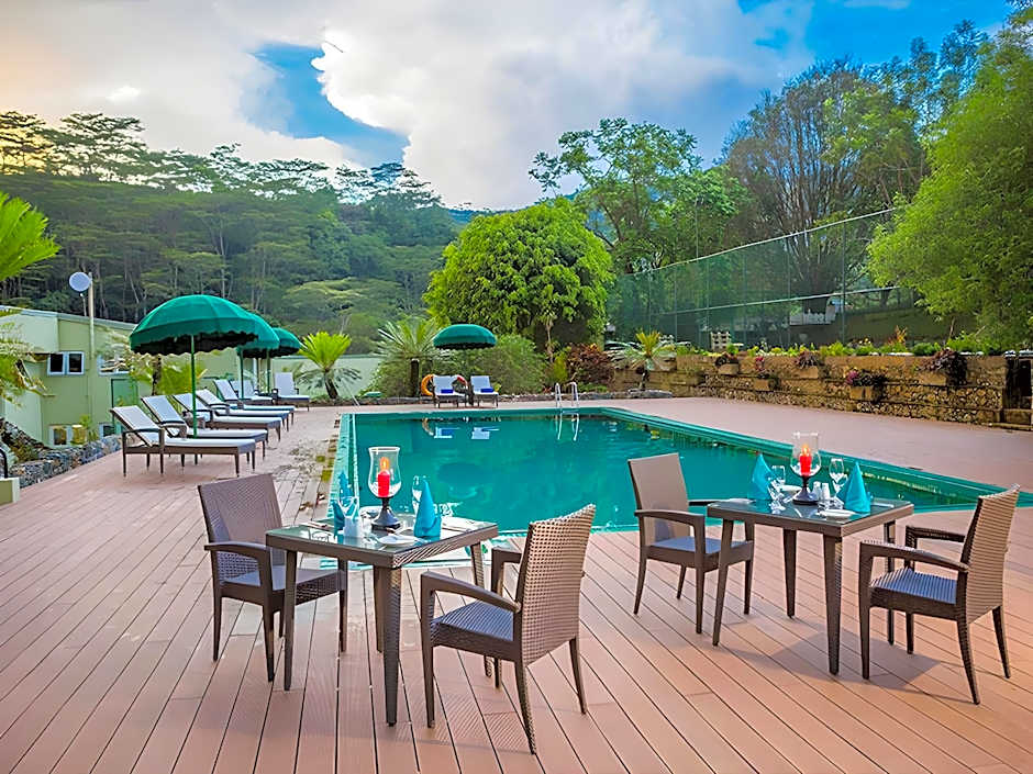 Hunasfalls Hotel