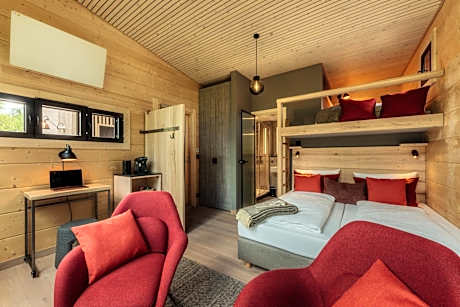 Bungalow with Patio