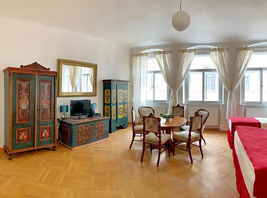 Small Luxury Palace Residence