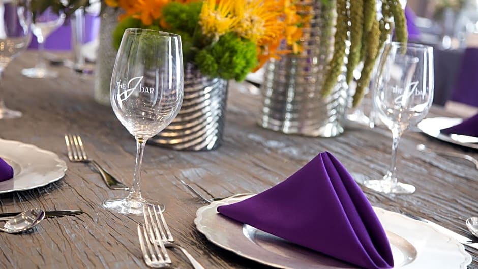 Holiday Inn Hotel & Suites Davenport, an IHG Hotel