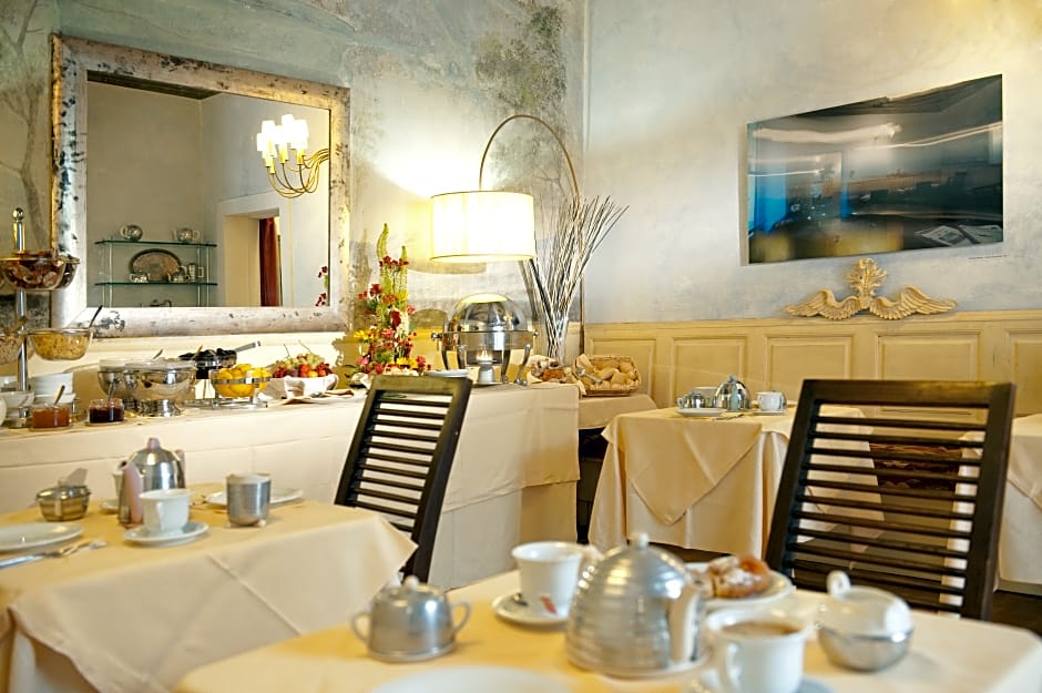 Hotel Palazzo dal Borgo