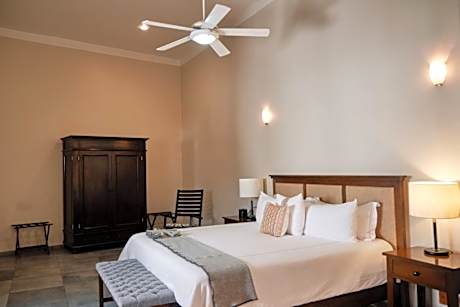 Superior Room, 1 Queen