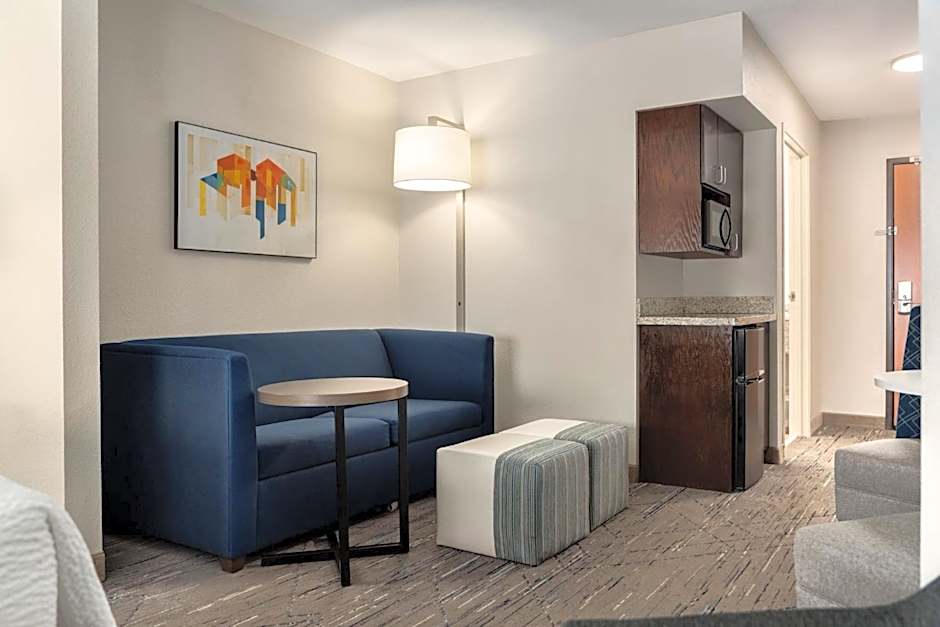 Holiday Inn Express & Suites Ironton By IHG
