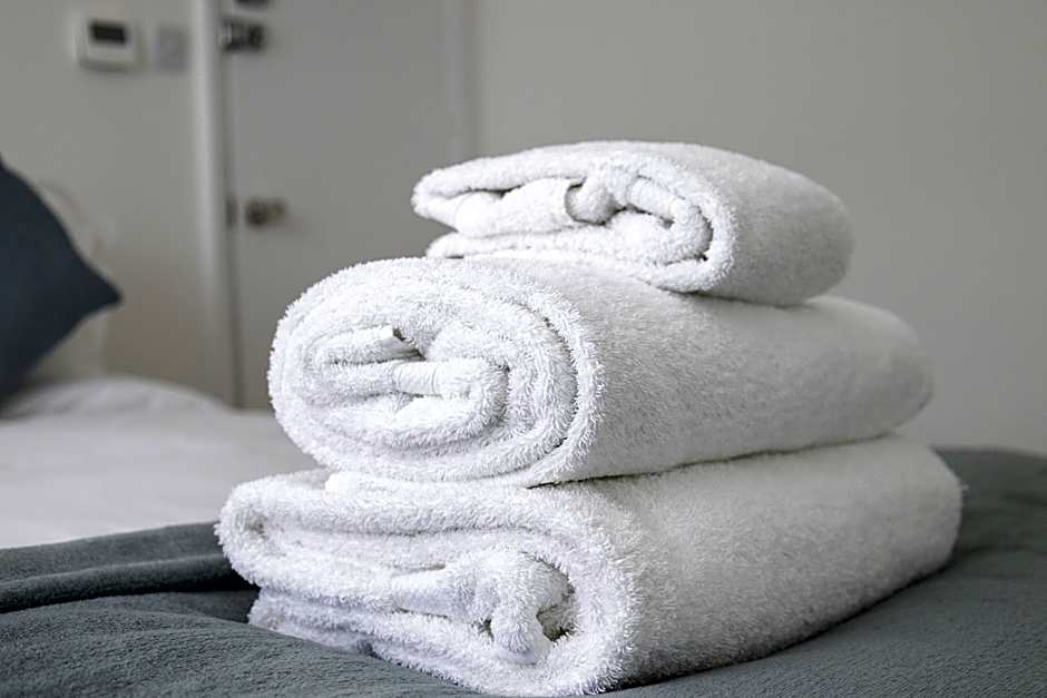 Upper Rock Brighton – Guest House