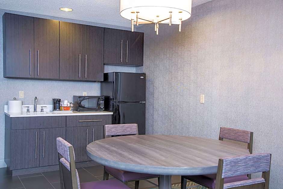 Hampton Inn By Hilton Midland