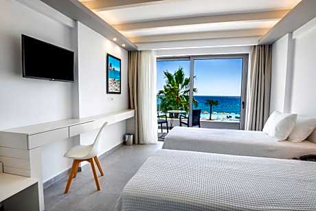 Suite - Split Level with Private Pool
