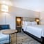 Holiday Inn Express & Suites Buffalo Airport By IHG