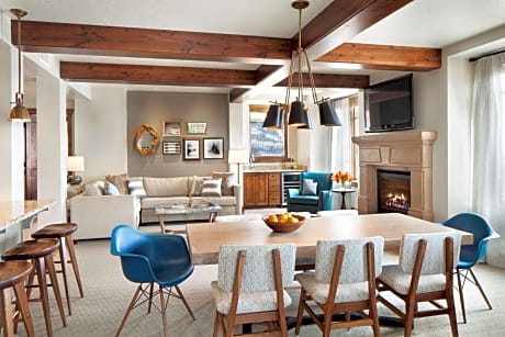Two-Bedroom Suite