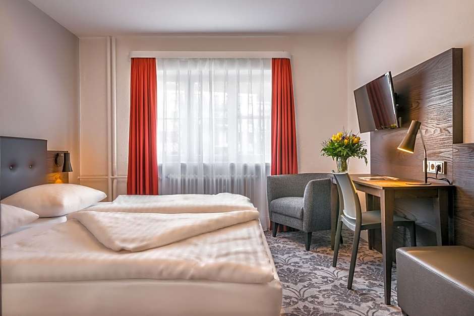 Signature Hotel Astoria