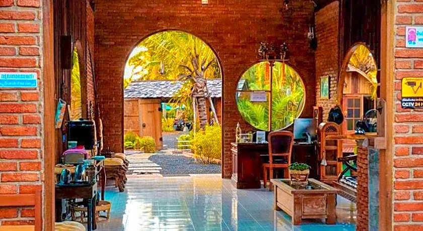 Plaiphu Pool Villas