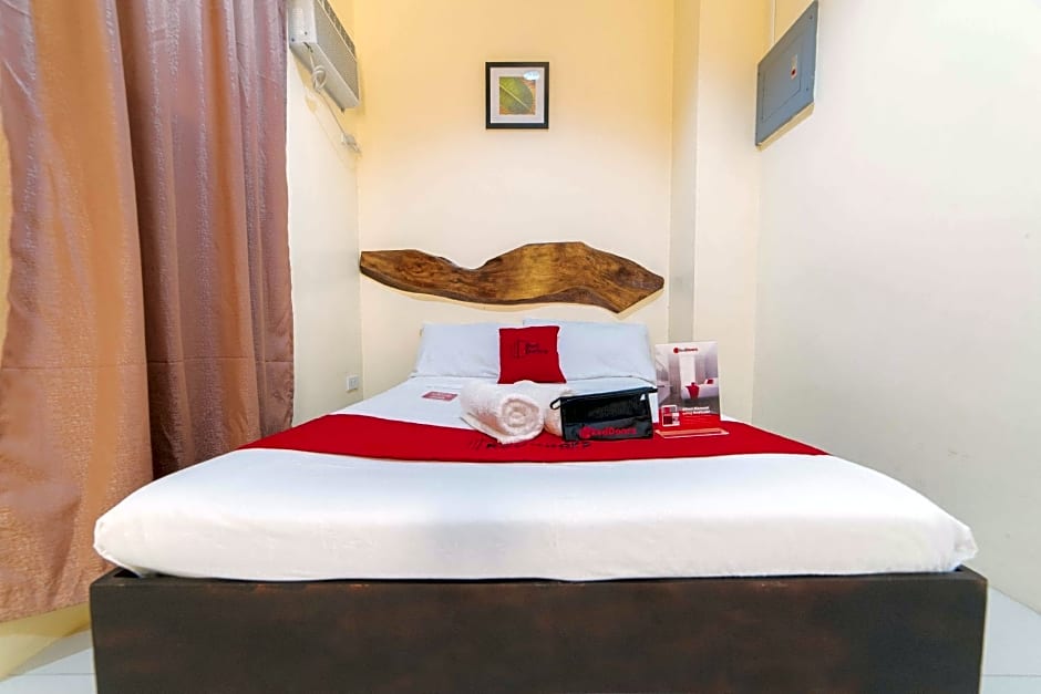 Reddoorz near New Government Center