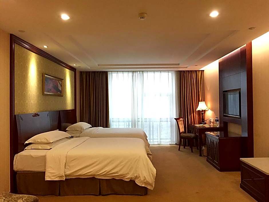 Vienna International Hotel Changsha Yuelushan West Bus Metro Station