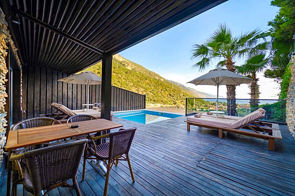 Manaspark Deluxe Hotel