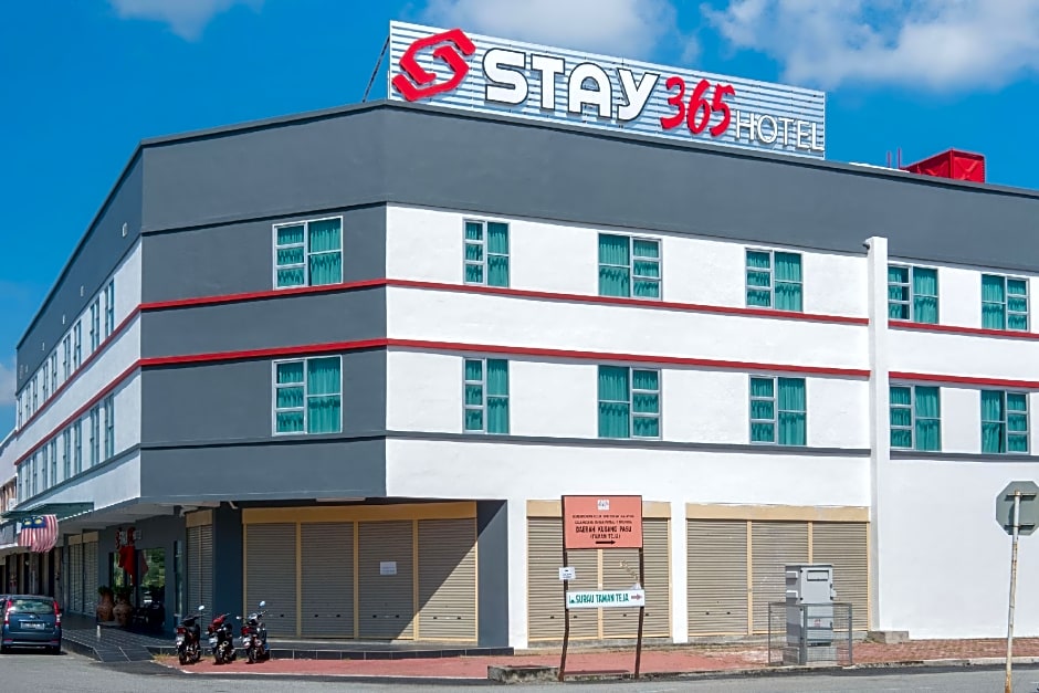 Capital O 89386 Stay 365 Hotel