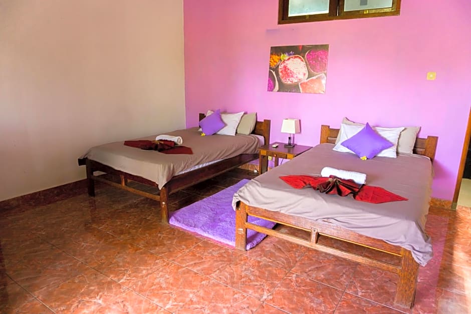 Lovina Vibes Hotel