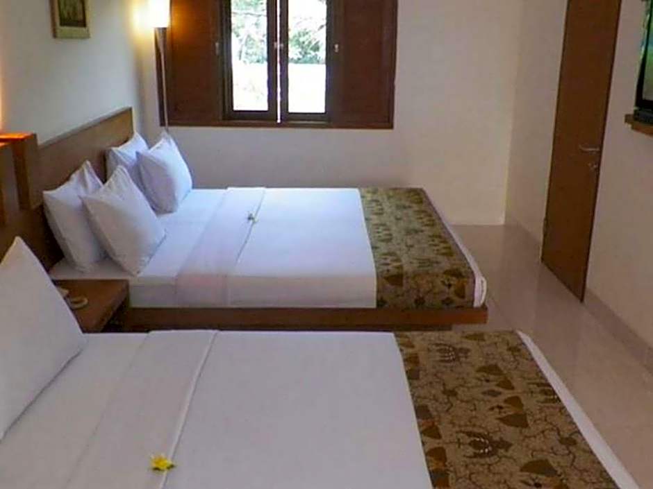 Nyiur Indah Beach Hotel