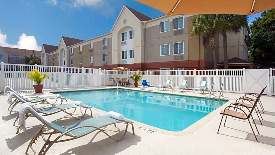 Sonesta Simply Suites Clearwater