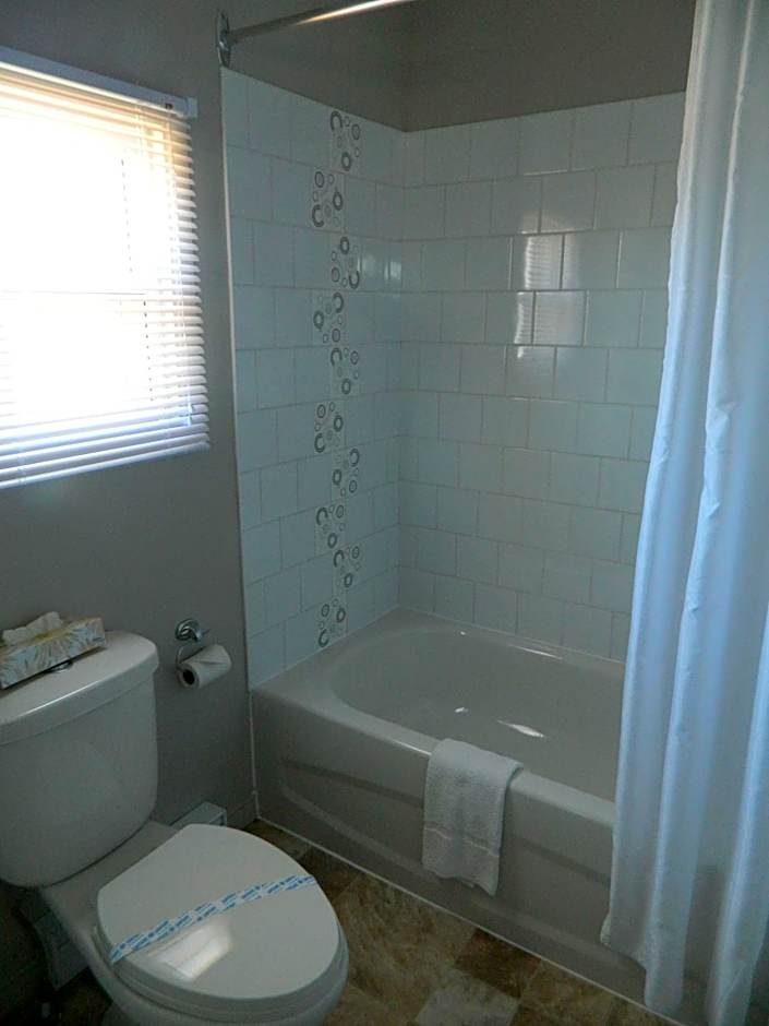 Le Pirate Motel et Camping