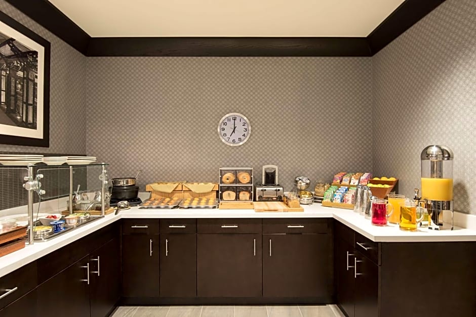 DoubleTree by Hilton Schenectady