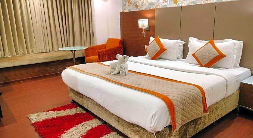 Hotel 5 Flowers Ananta Elite, Kota