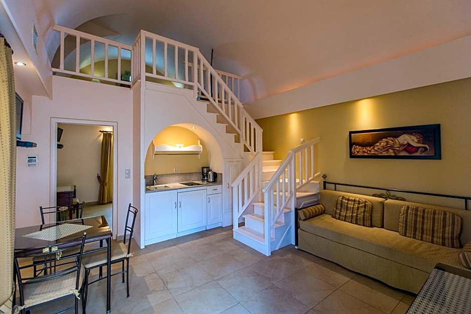 Anassa Deluxe Suites