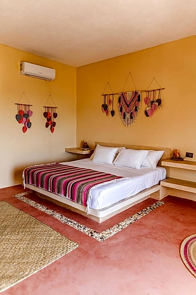 Atenea Holbox