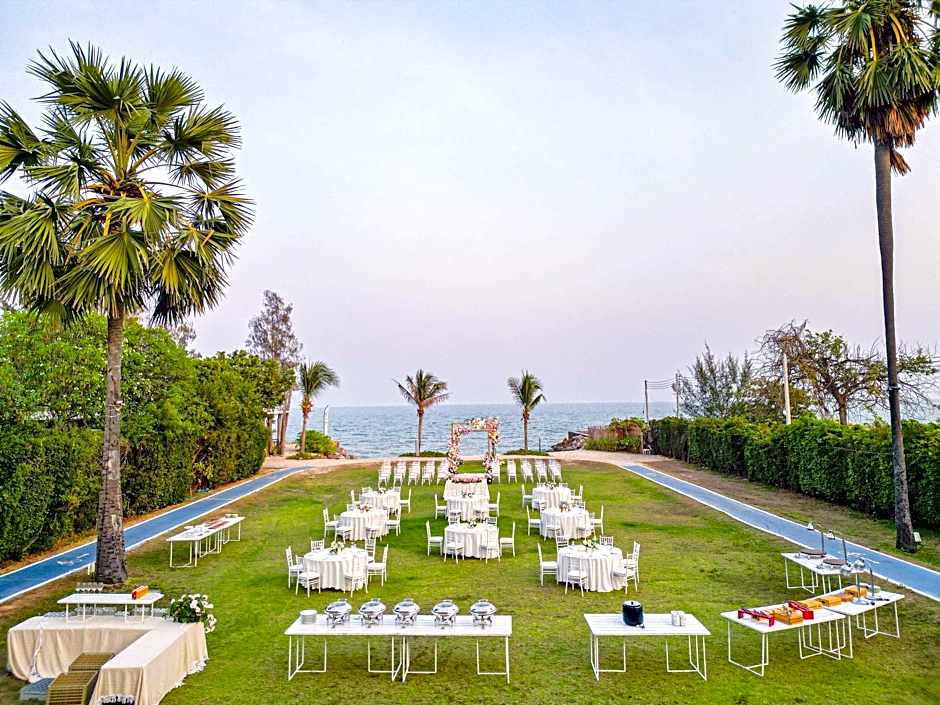 SO/ Sofitel Hua Hin Hotel