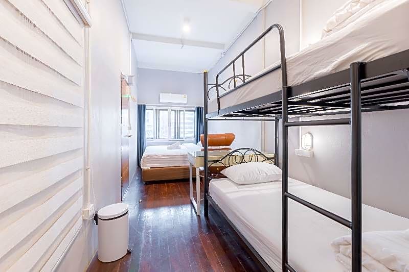 OYO 480 Lemon Siam Hostel