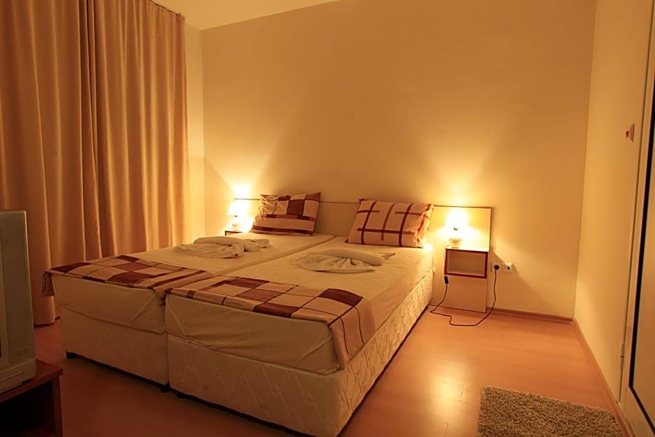 Rainbow 2 Holiday Complex