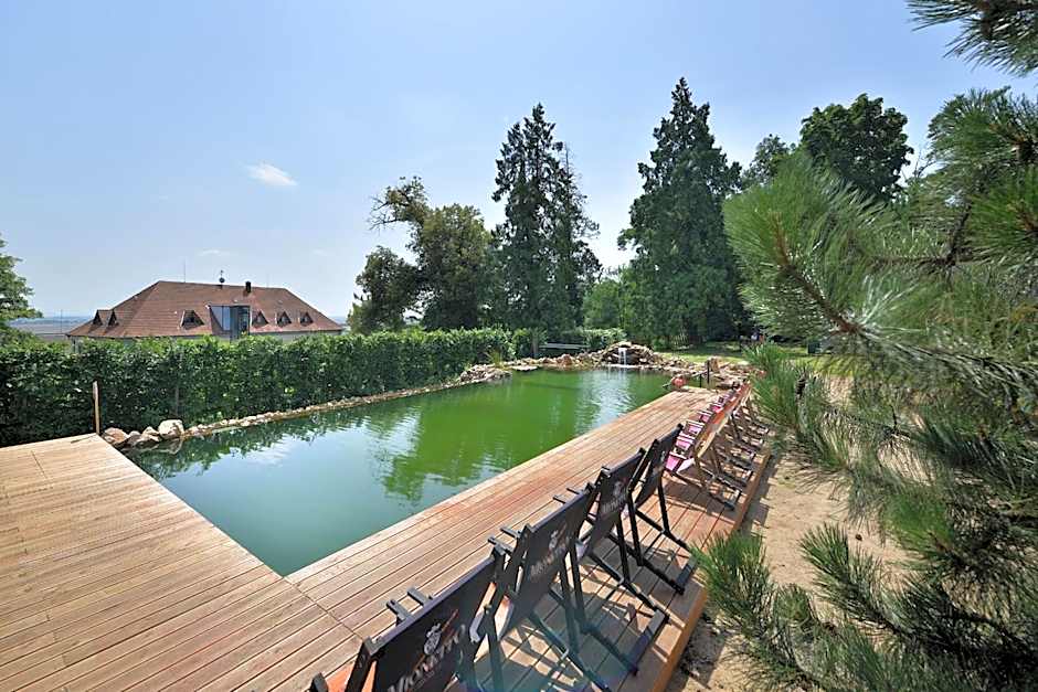 Chateau Loucen Garden Retreat