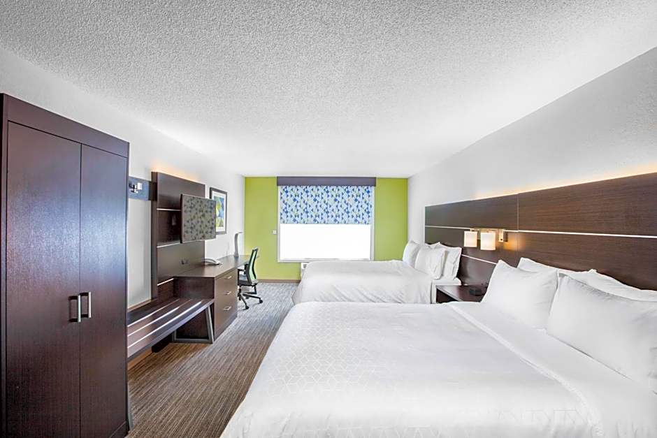 Holiday Inn Express Hotel & Suites Altoona-Des Moines By IHG