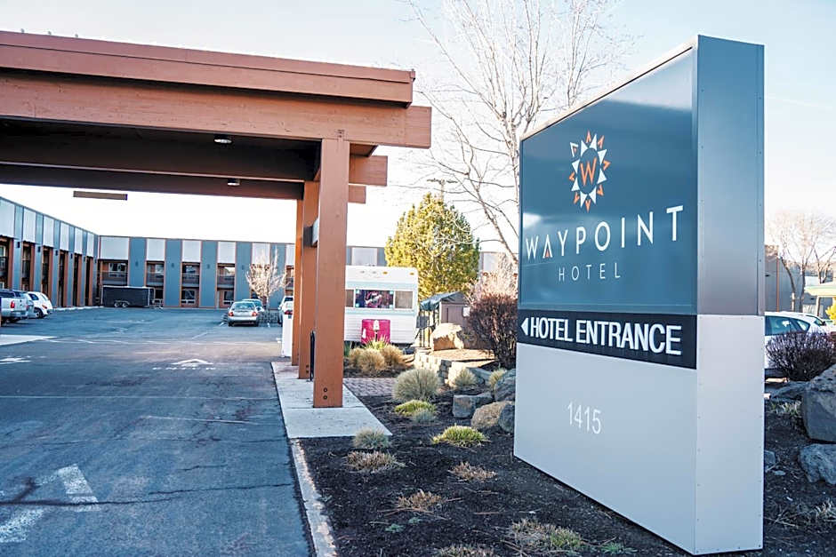 Waypoint Hotel