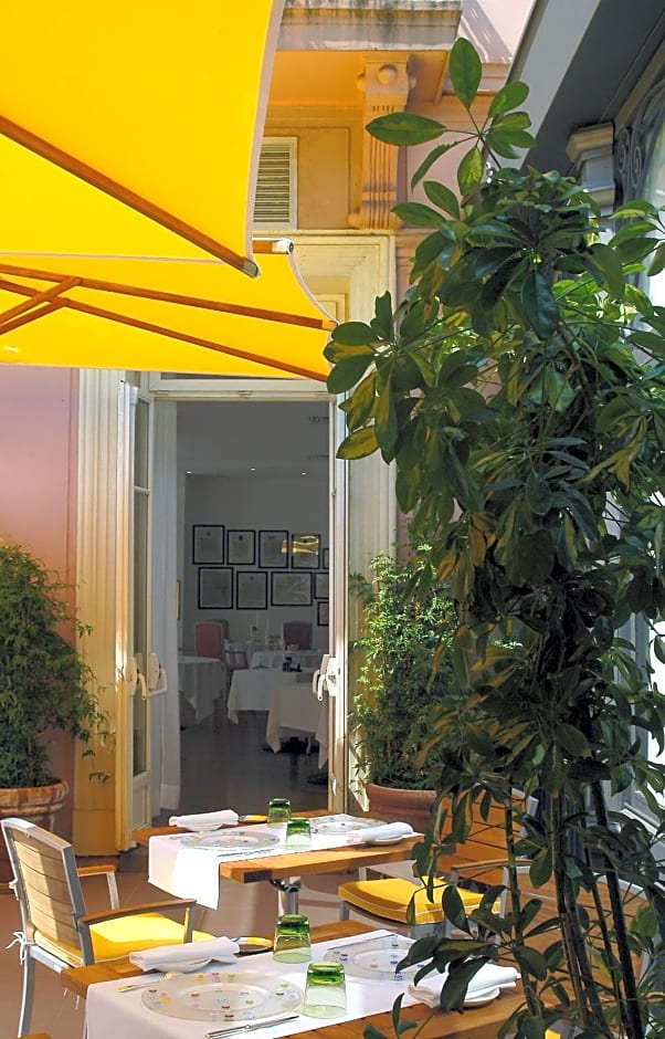 Grand Hôtel des Ambassadeurs