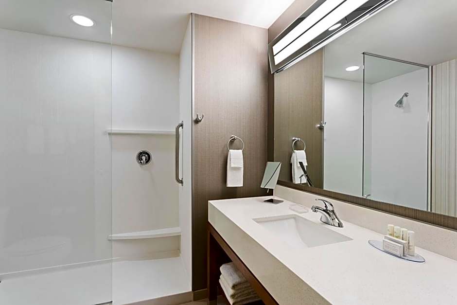 Courtyard by Marriott Houston Katy Mills