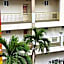Hotel 12 BEES by Kavia