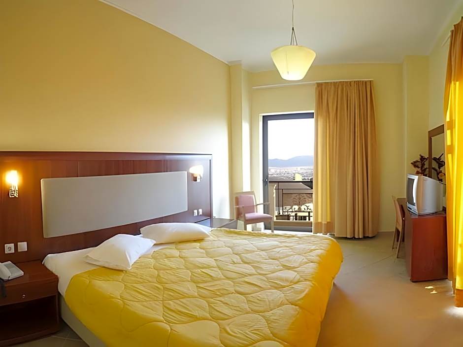 PARNIS PALACE HOTEL SUITES