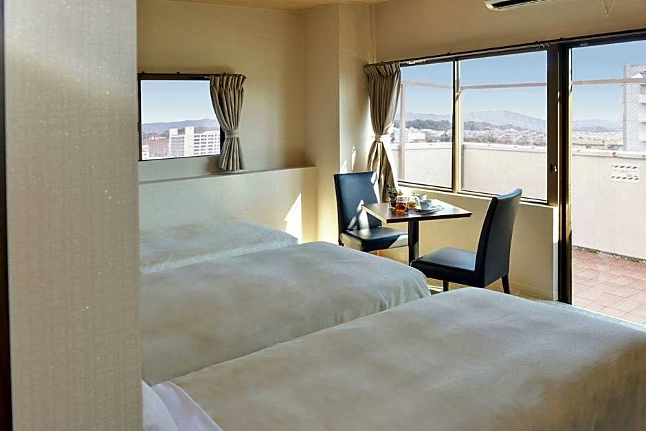 Hotel New Gaea Iizuka