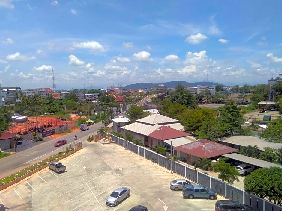 Orchid Riverview Hotel