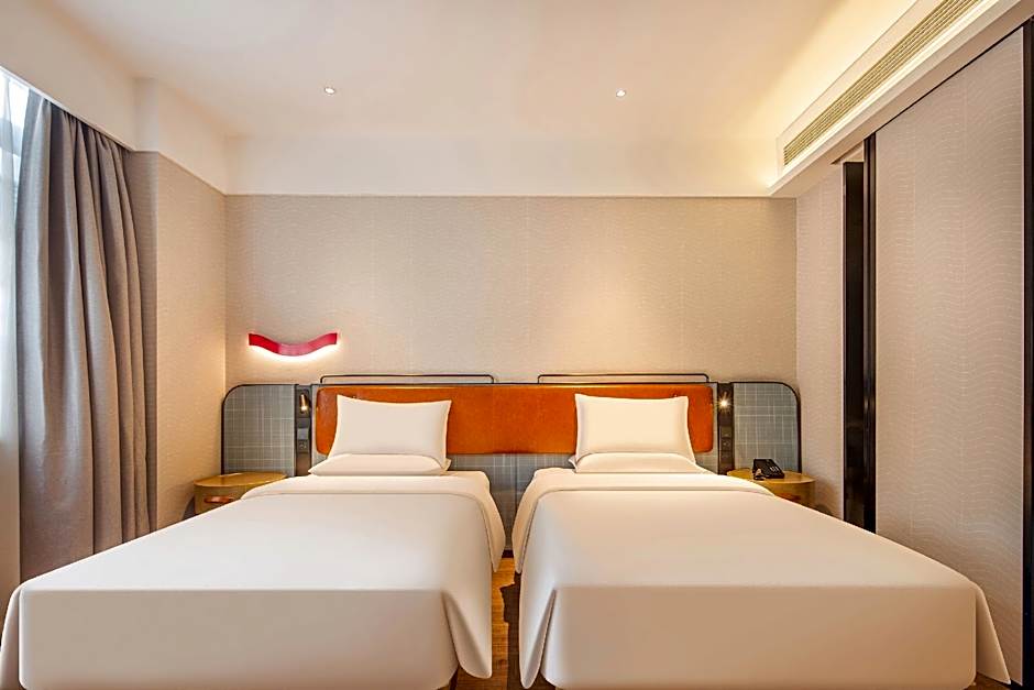 Echarm Hotel Luoyang Yiyang