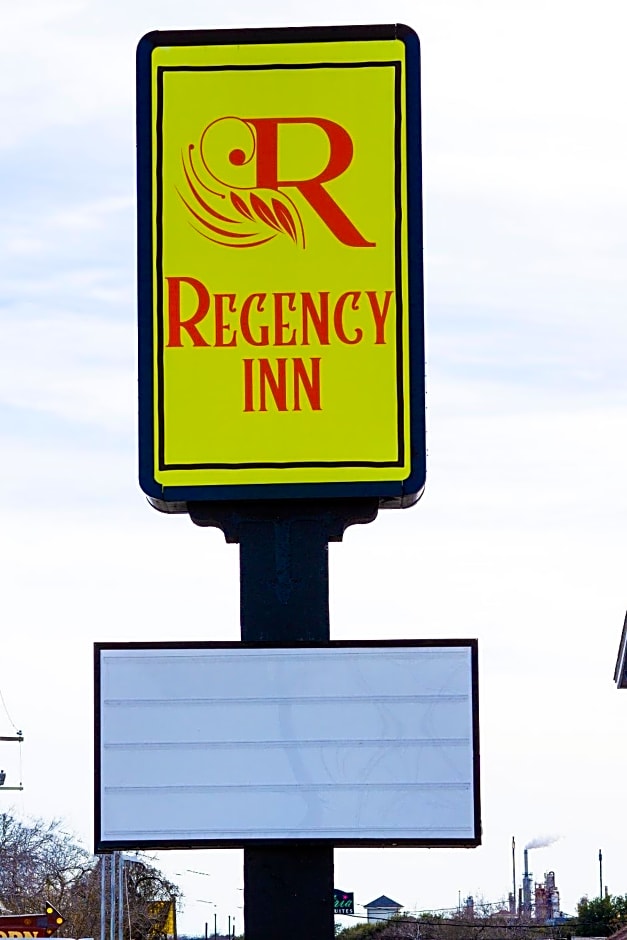 Regency Inn By OYO Three Rivers