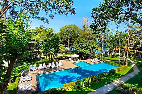 Samed Hideaway Resort