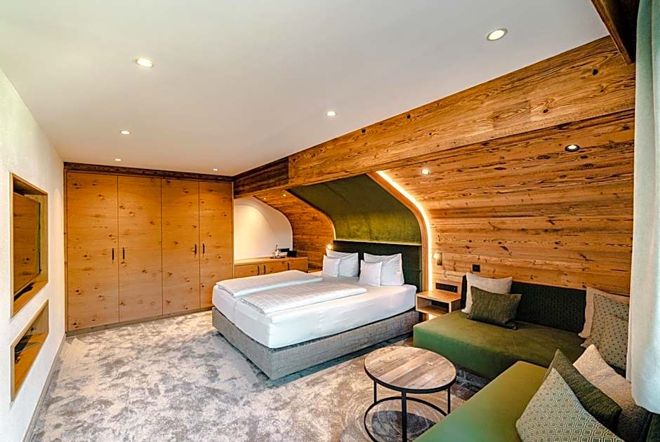 Hotel Alpenkonig