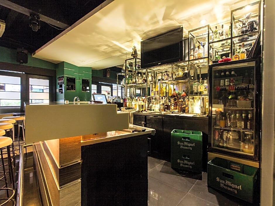 DG Budget Hotel Salem