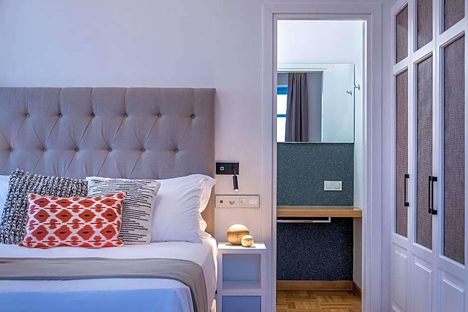 Shapes Luxury Suites