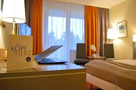 Twin Room with Balcony