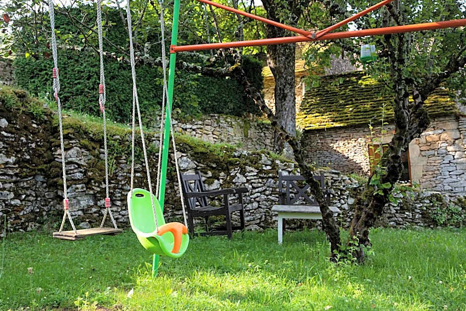 Chambre d'Hôtes La Rossillonie