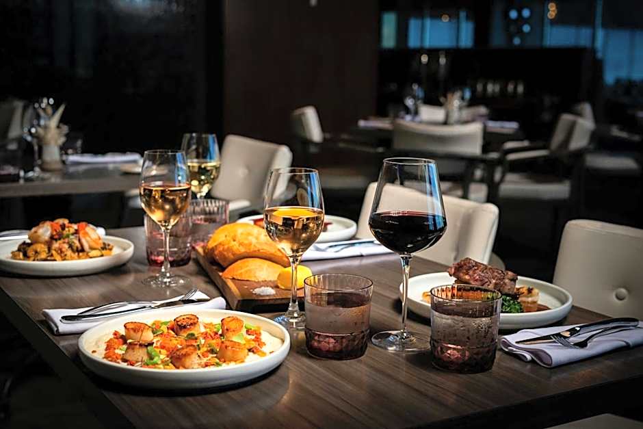 Delta Hotels by Marriott Kingston Waterfront