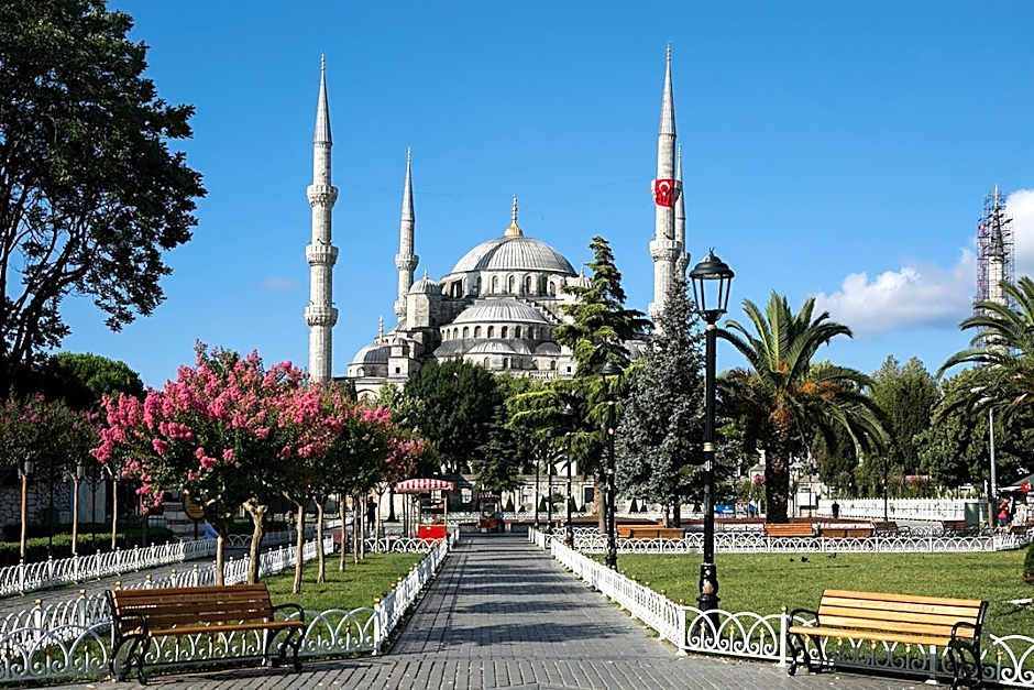 My Holiday Time Hotel